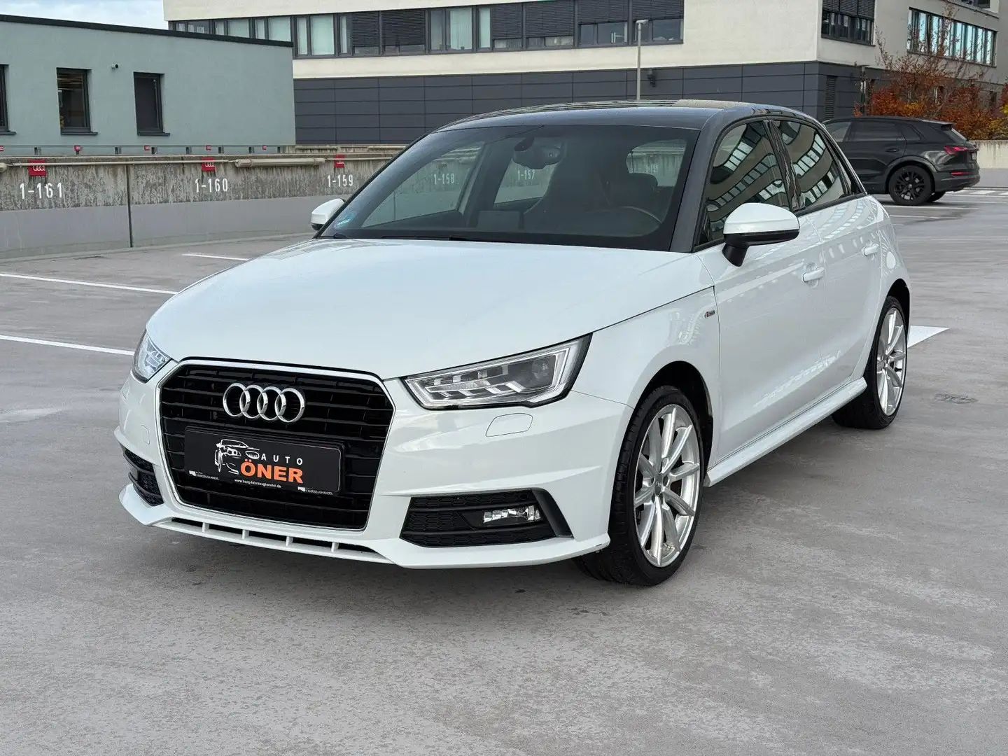 Audi A1 Sportback Sline Stronic Schl.Sitze Blanc - 1