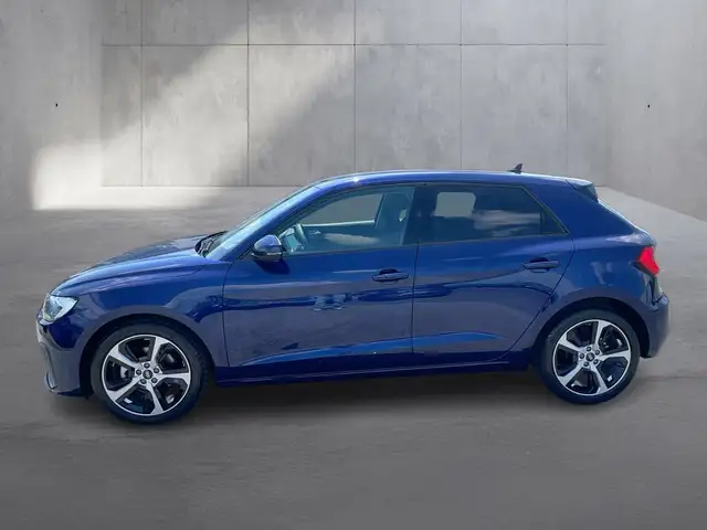 Audi A1 view 2
