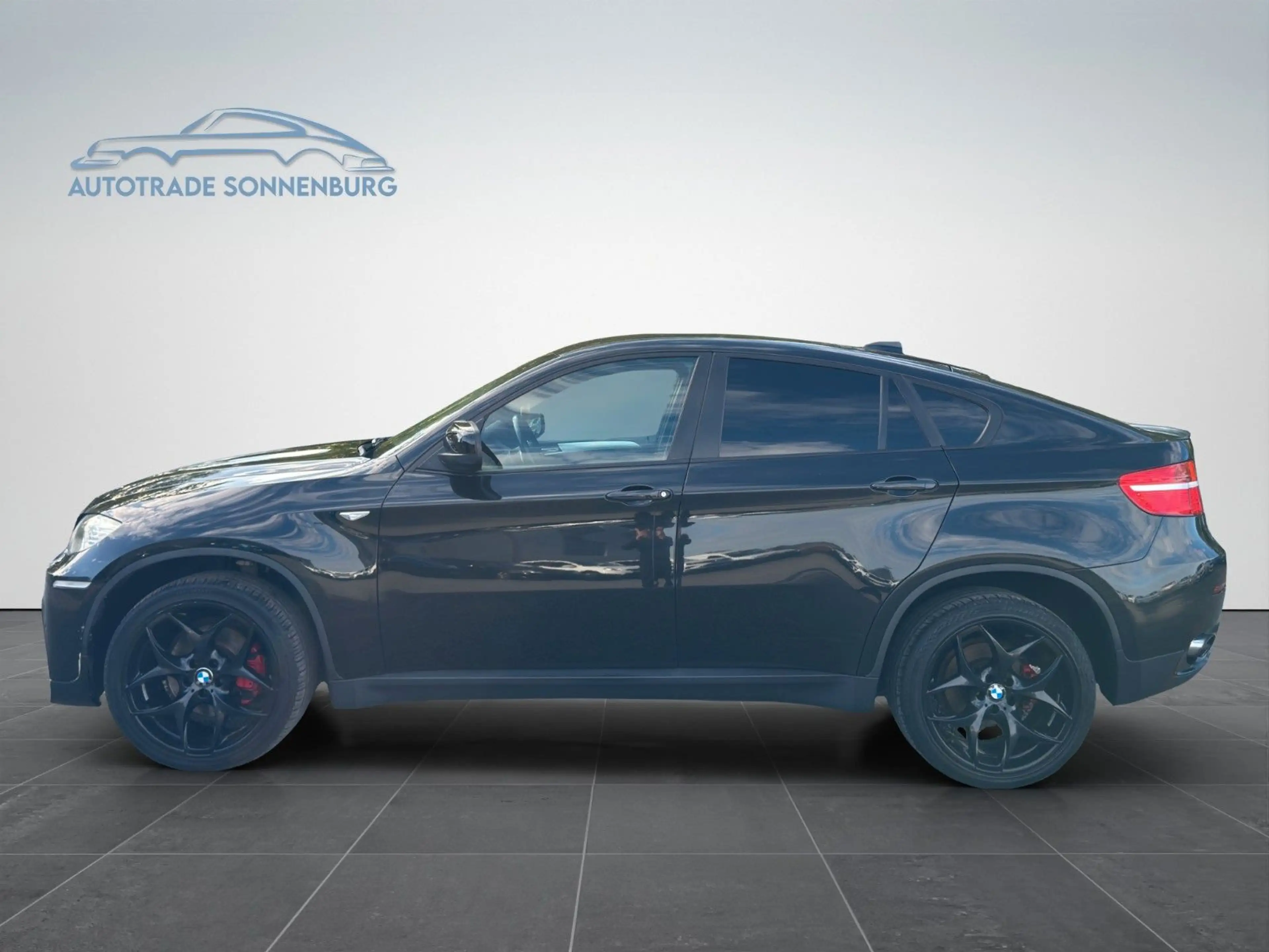BMW X6 xDrive 40d *Kamera*Softclose*Sitzbelüftung — photo 4