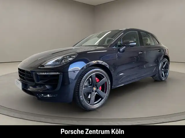 Porsche Macan GTS Standheizung Luftfederung 21-Zoll LED