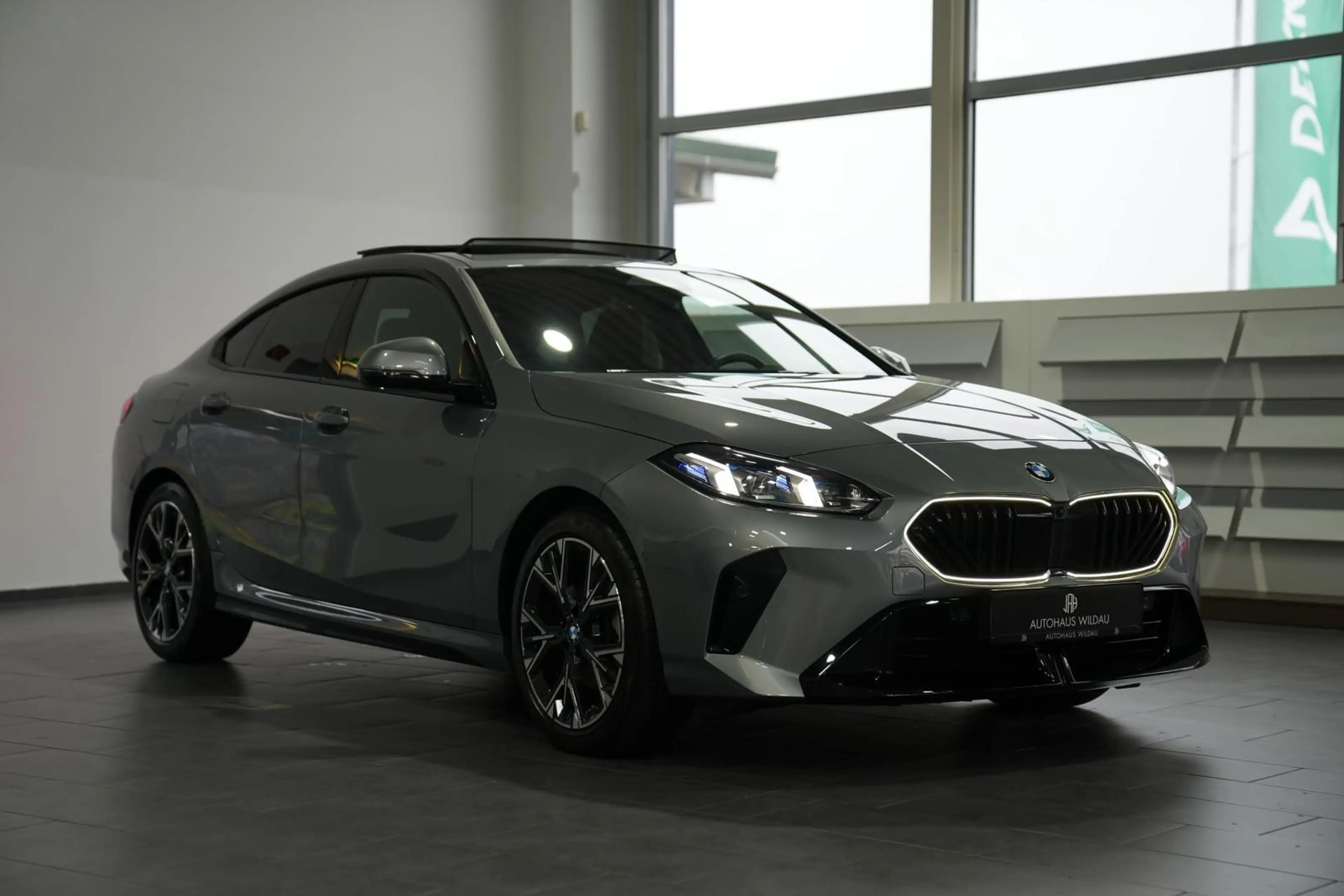 BMW 220 M Sport *AUT*PANO*H&K*HEAD-UP UVP: 56.320,02 — photo 5
