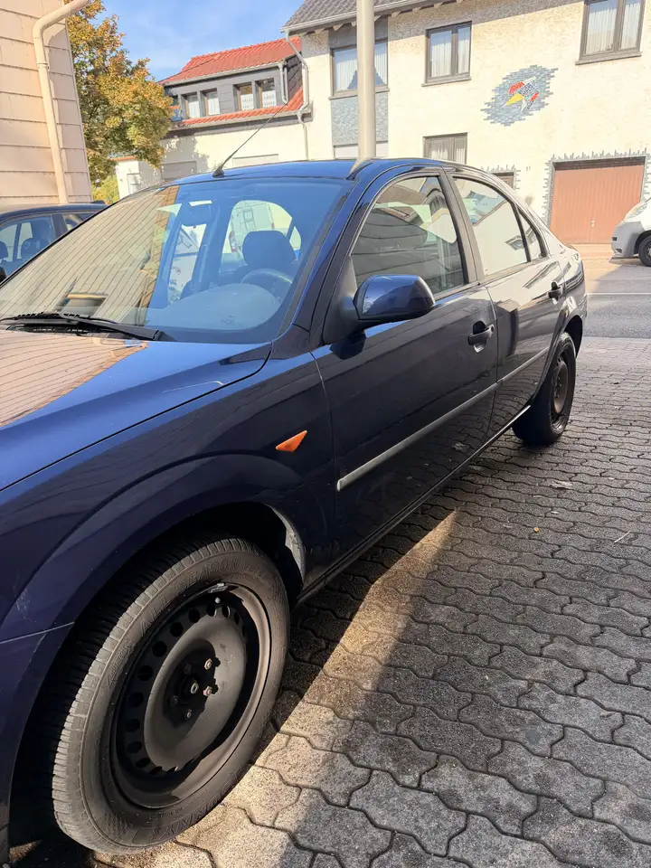 Ford Mondeo 2.0 TDDI Trend, foto 9