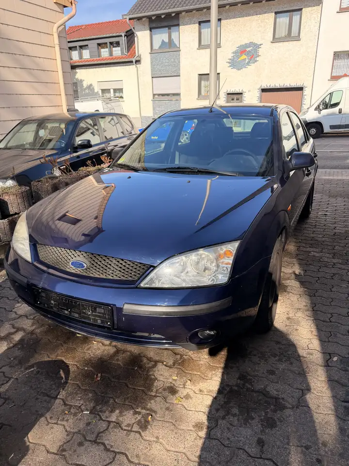 Ford Mondeo 2.0 TDDI Trend, foto 1