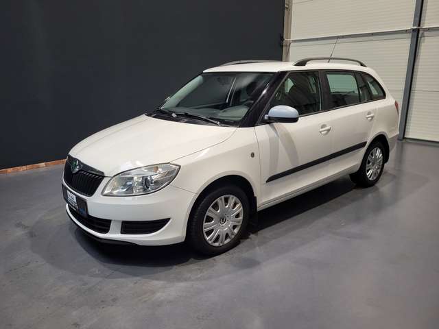 Imagine Skoda Fabia 1.2 TSi Ambiente Automatik *Klima| PDC*