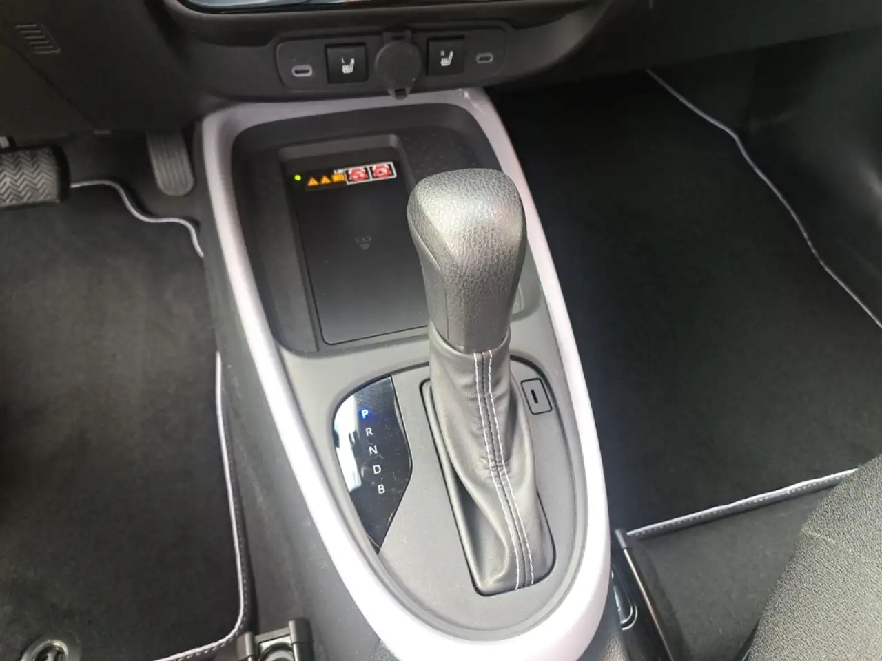 Toyota Aygo X Hybrid Teamplayer, Sitzheizung, Lederlenkrad, Rück 13
