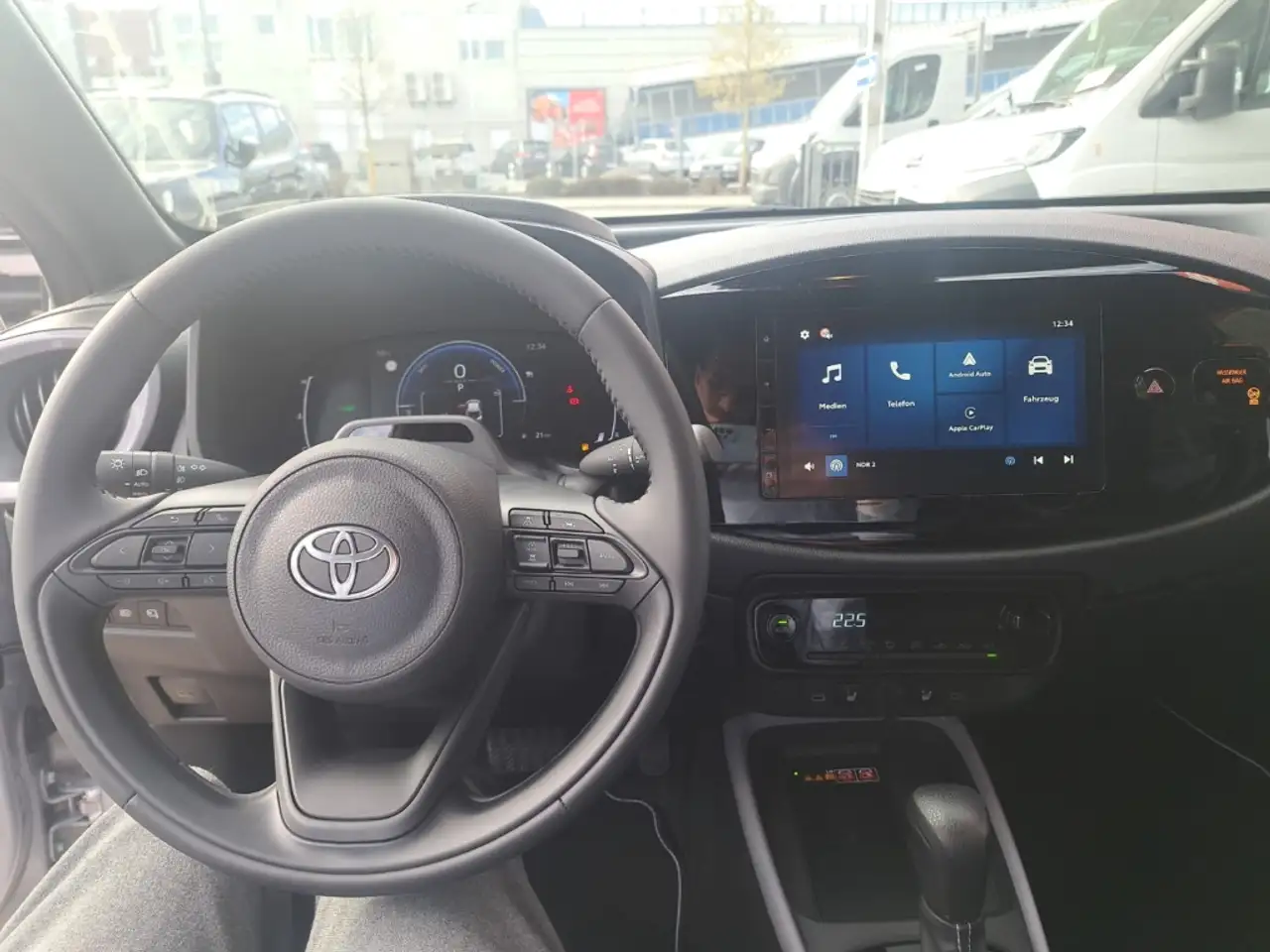 Toyota Aygo X Hybrid Teamplayer, Sitzheizung, Lederlenkrad, Rück 10