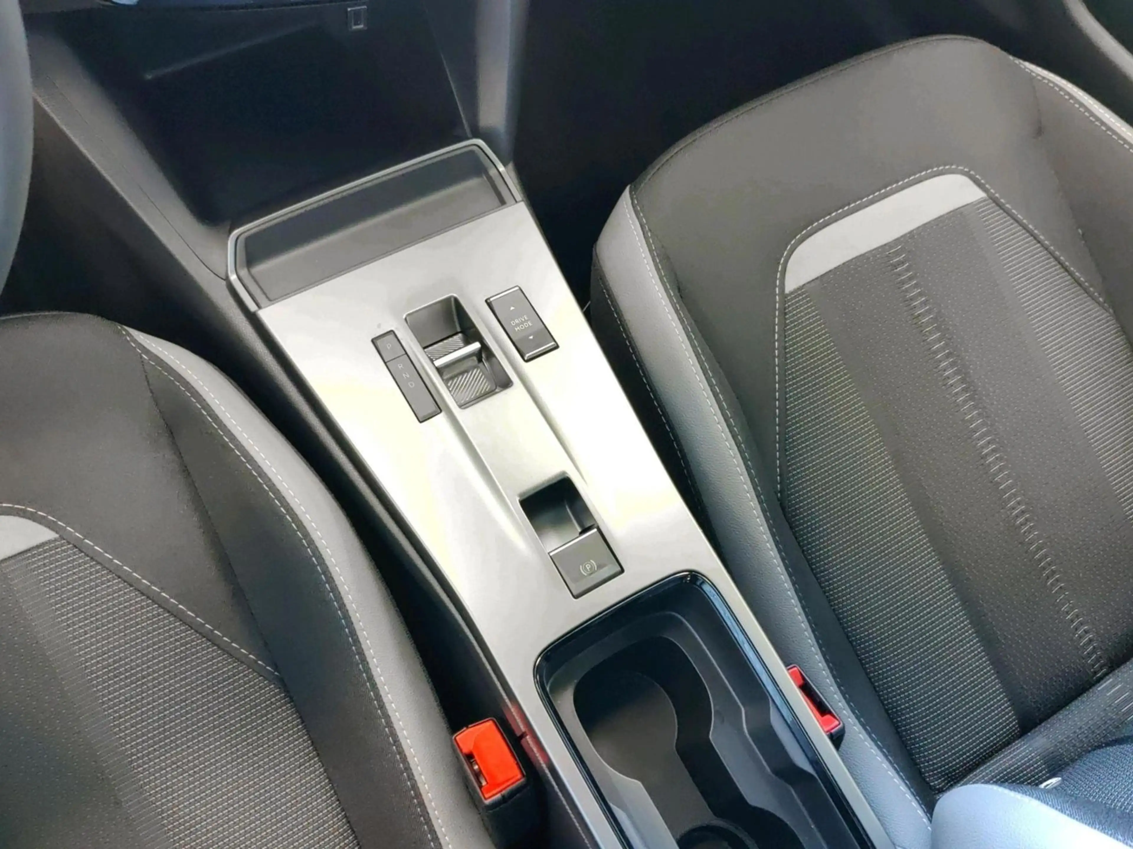 Opel Mokka GS Hybrid 145PS Automatik Kamera SHZ — photo 11