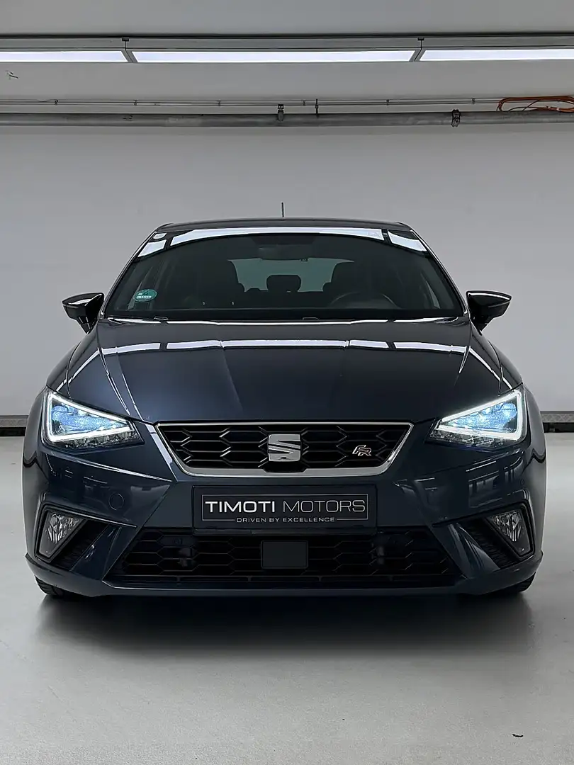 SEAT Ibiza FR 1.0 TSI – 70 kW FR | DAB | Sport-Komfortsitz... Grau - 2