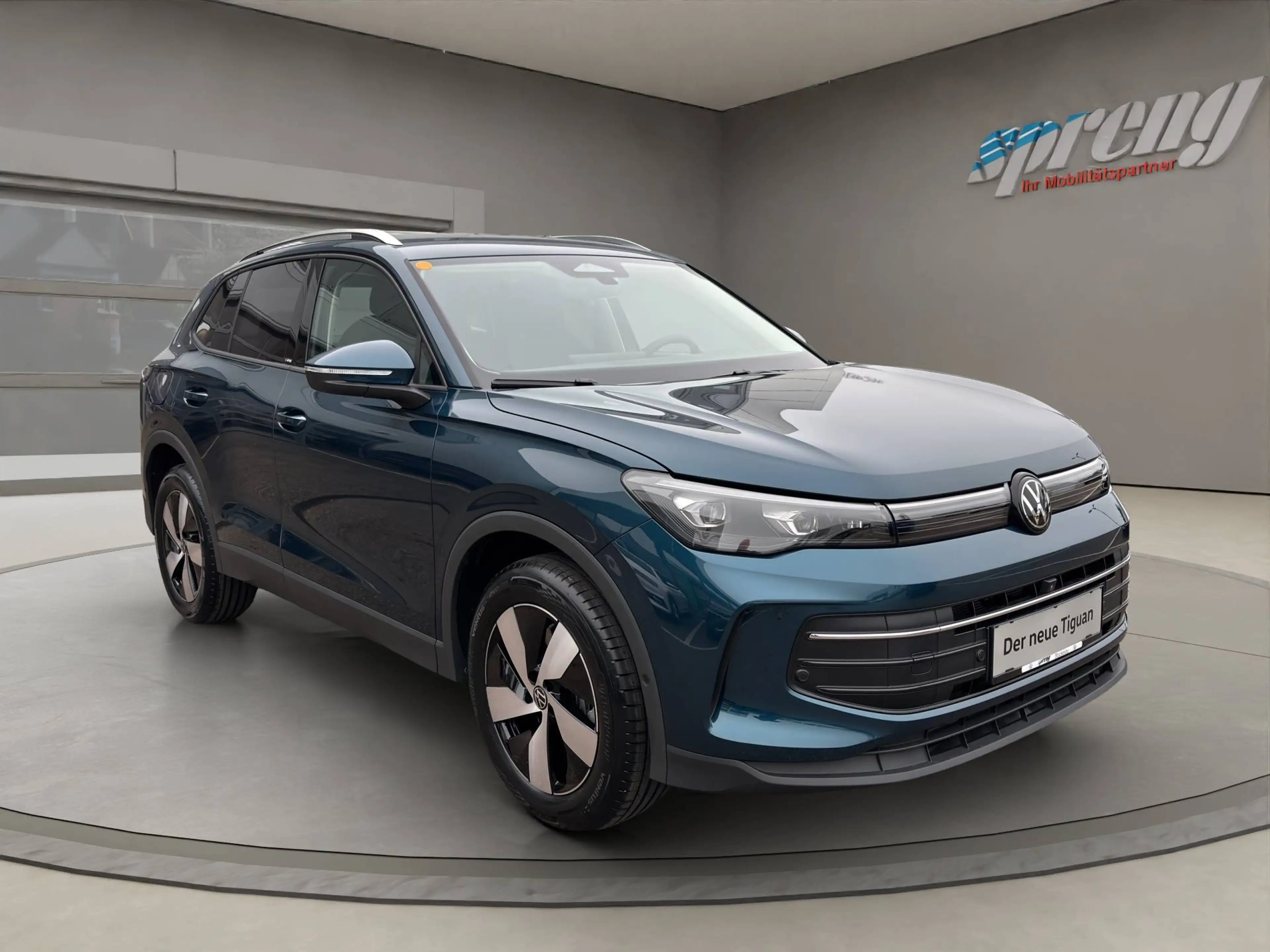 Volkswagen Tiguan FRIENDS 2.0TDI DSG - nur € 39.999,-* Monatlich € — photo 3