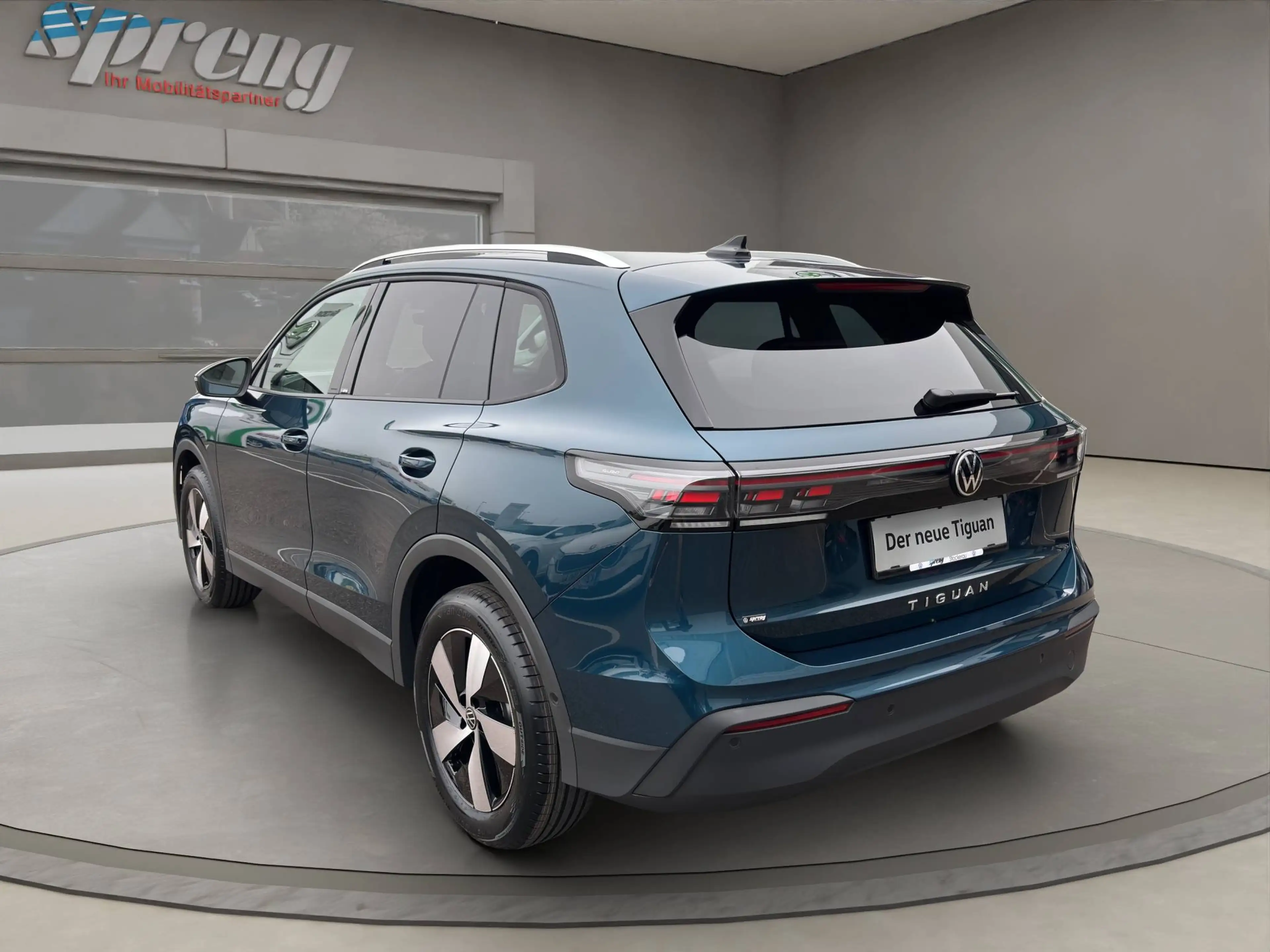 Volkswagen Tiguan FRIENDS 2.0TDI DSG - nur € 39.999,-* Monatlich € — photo 7