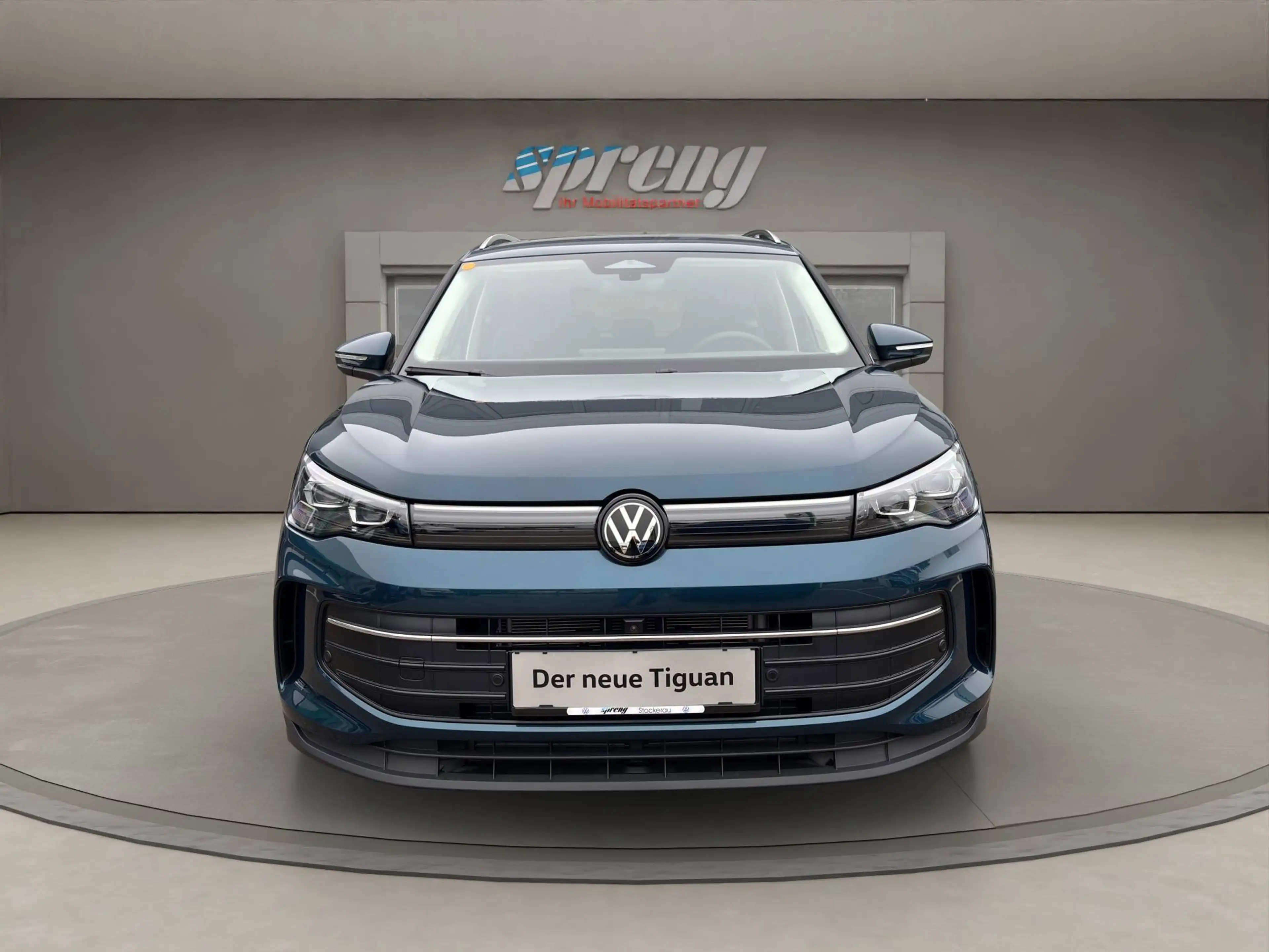 Volkswagen Tiguan FRIENDS 2.0TDI DSG - nur € 39.999,-* Monatlich € — photo 2