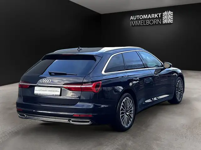 Audi A6 view 11