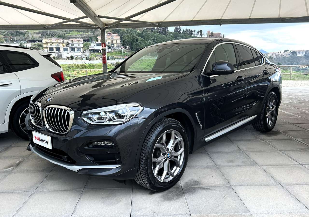 BMW X4 xdrive20d 190cv xLine auto my19