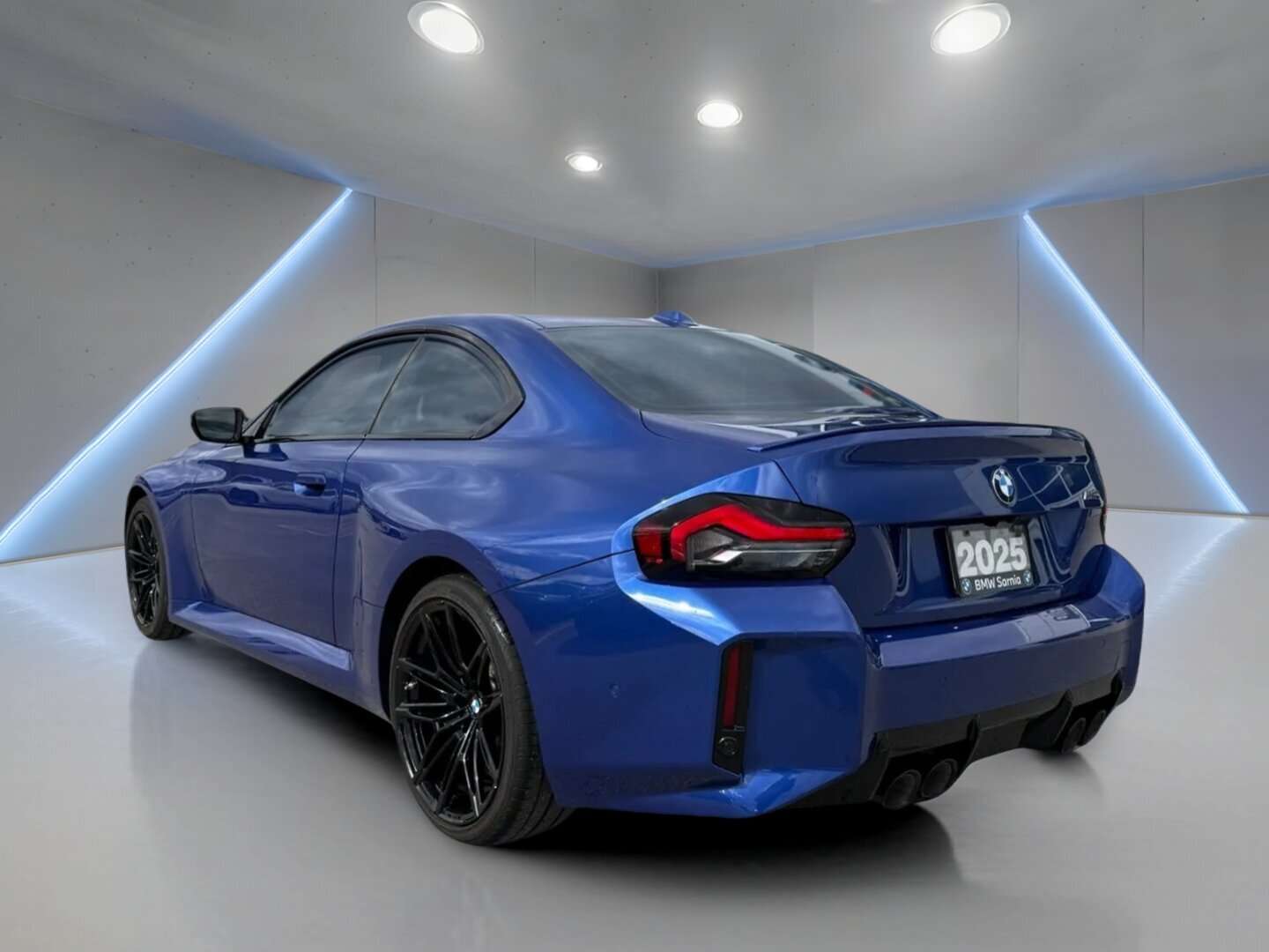 2025 BMW M2 BASE | ONE OWNER | PREMIUM PACKAGE — снимка 1