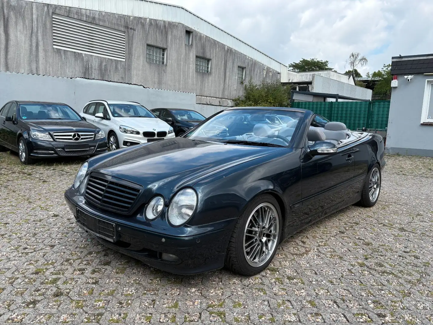 Mercedes-Benz CLK 230 KOMPRESSOR AVANTGARDE CABRIO Czarny - 1