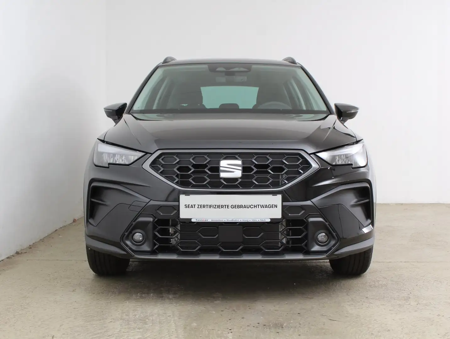 SEAT Arona Reference Edition 1.0 TSI Schwarz - 2