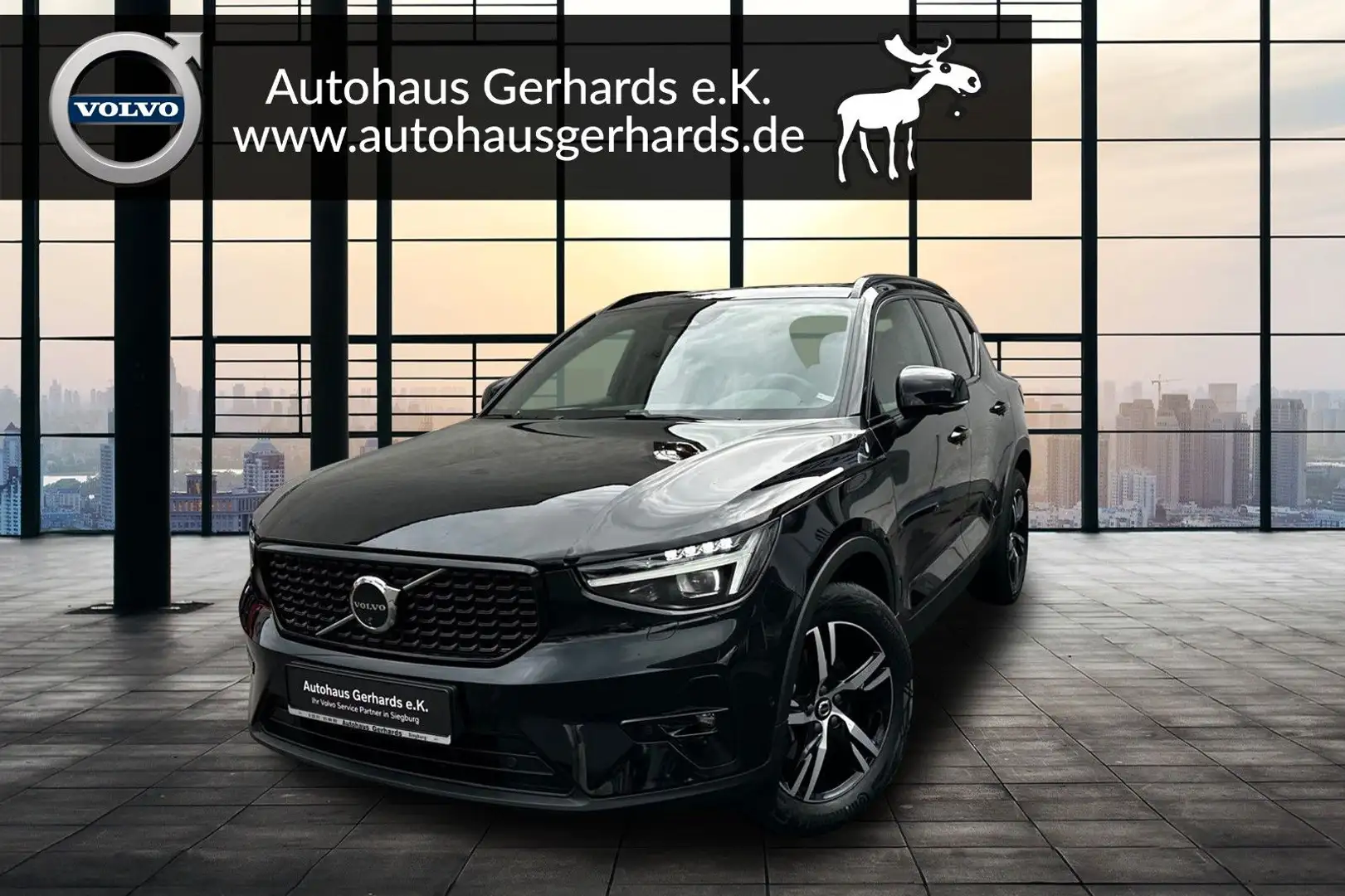 Volvo XC40 B4 Ultra Dark Alcantara, Pano, 360°, AHK Schwarz - 1