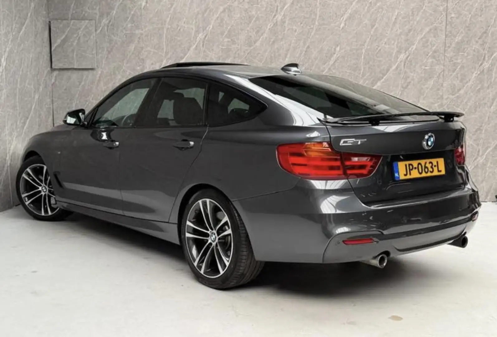 BMW 335 GT High Executive Grijs - 2