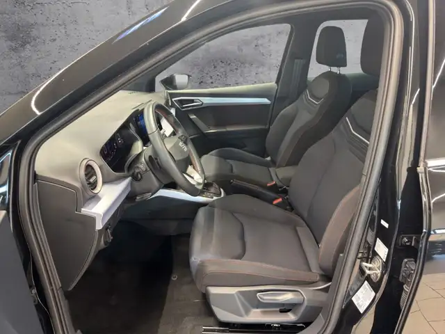 Seat Arona view 10
