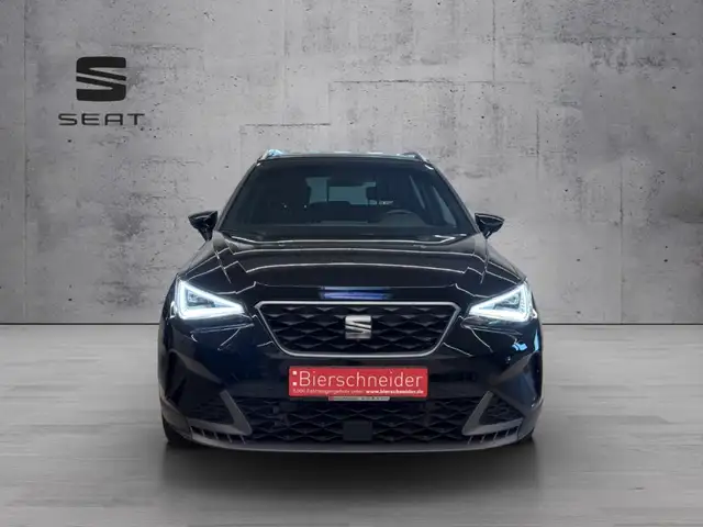 Seat Arona view 2