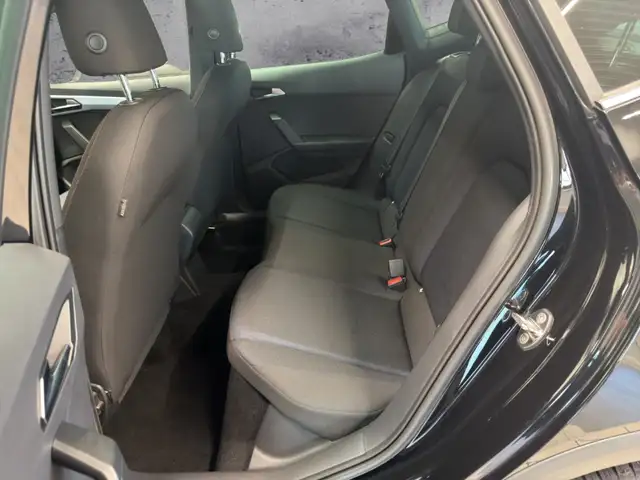 Seat Arona view 13