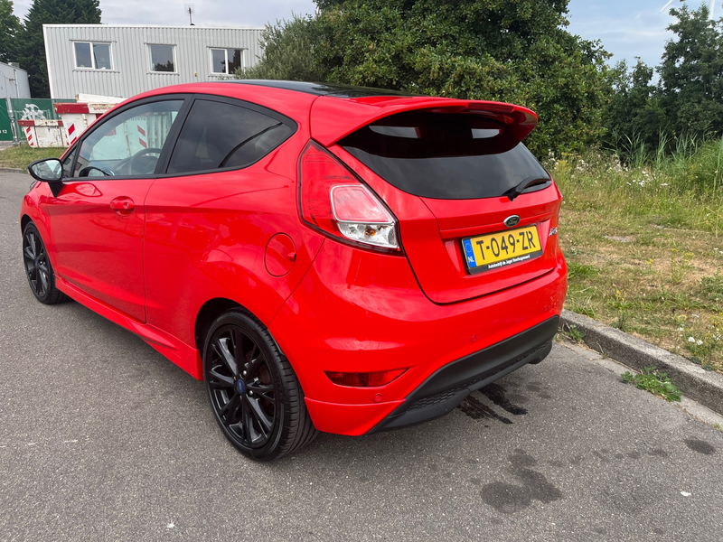 Ford Fiesta 1.0 EcoBoost Red/Black Edition BJ 2014 AIRCO ZEER — photo 11