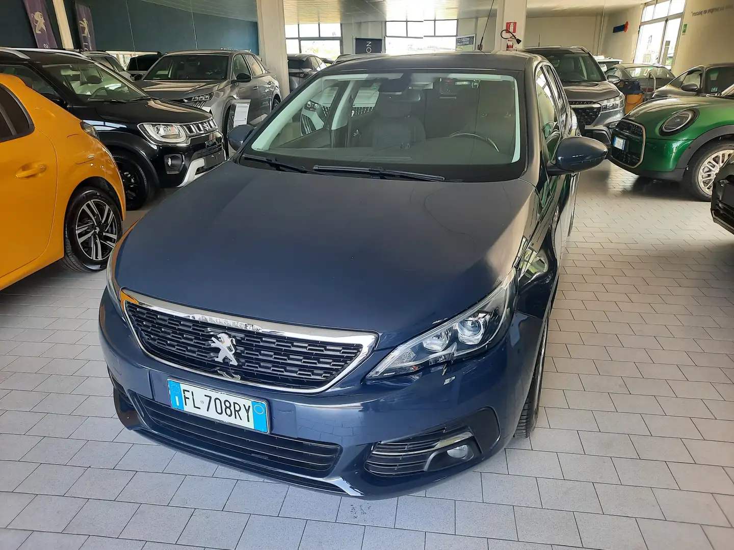 Peugeot 308 308 SW 1.6 bluehdi Business 120cv AUTOMATICO Grigio - 1