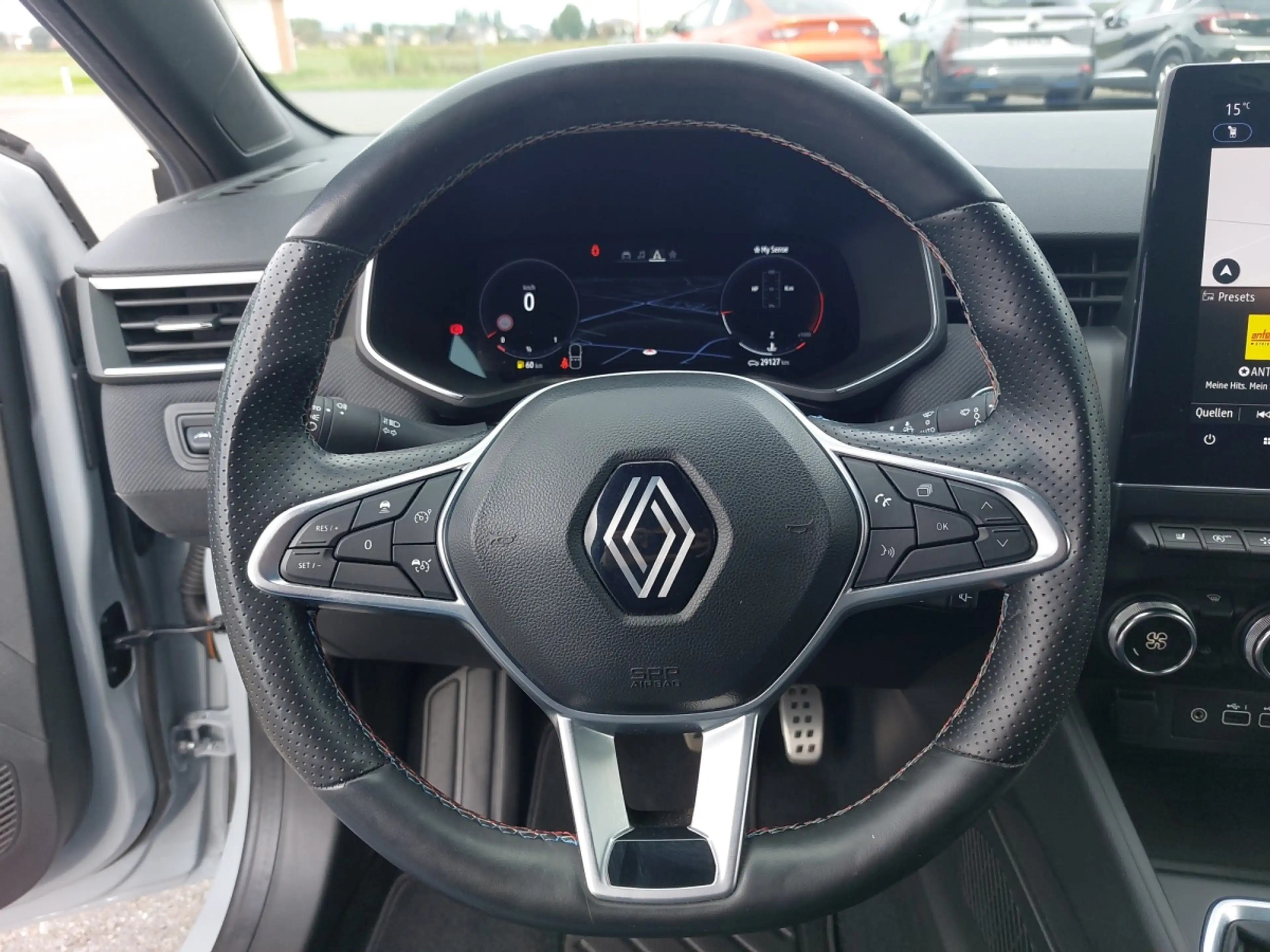 Renault Clio Esprit Alpine TCe 90 — photo 13