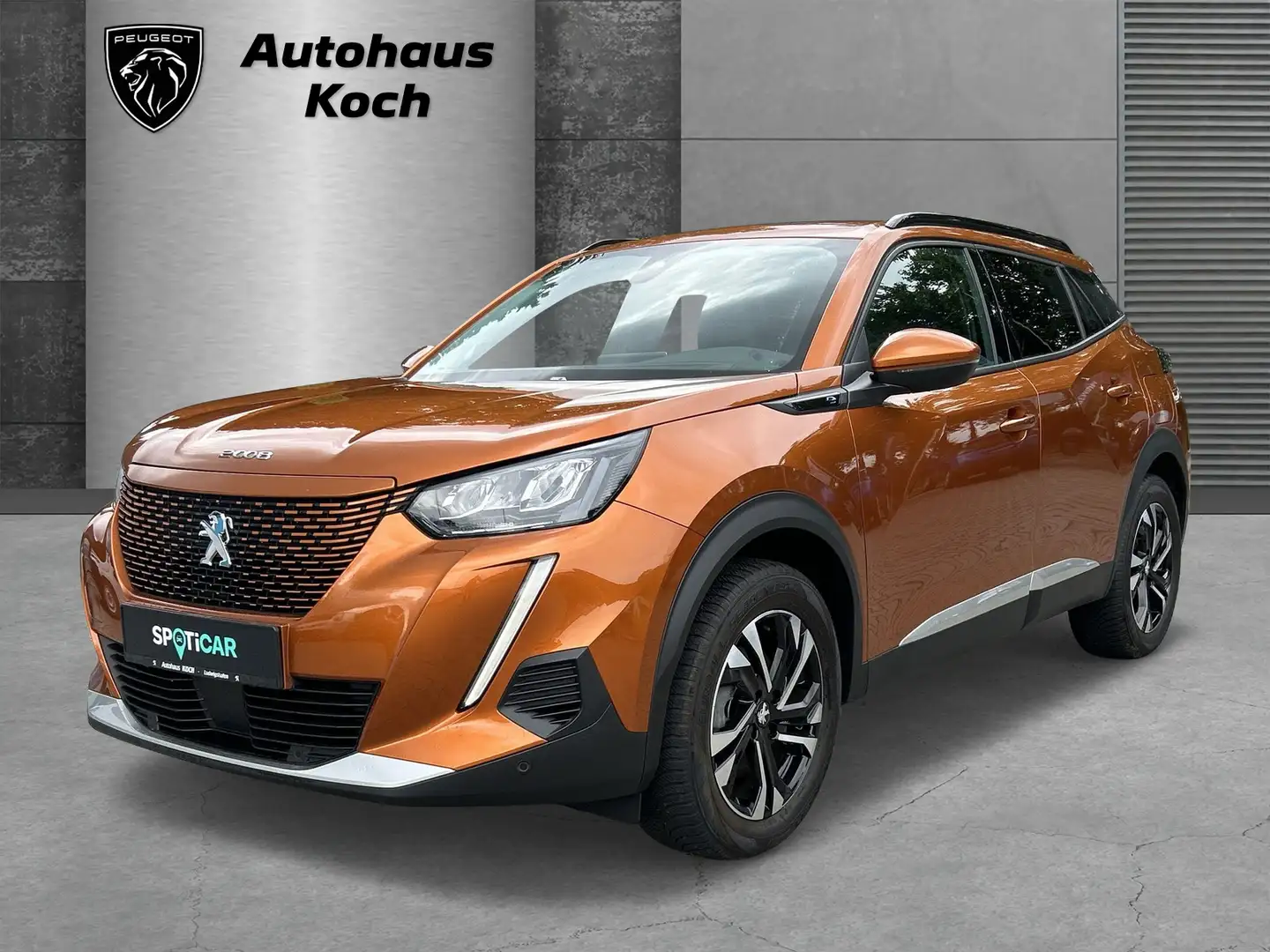 Peugeot e-2008 2008 Elektro Allure Orange - 1