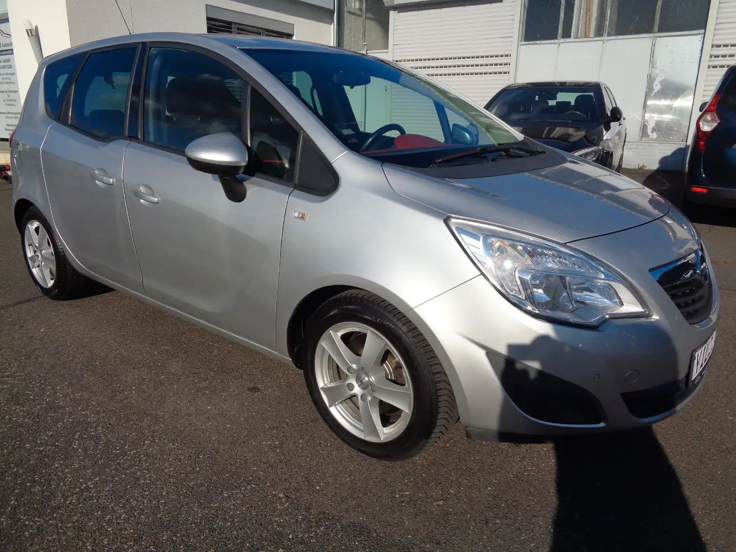Opel Meriva B Design Edition Grau - 2