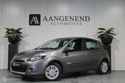 Renault Clio 1.2 Authentique Cruise, Automaat, Airco