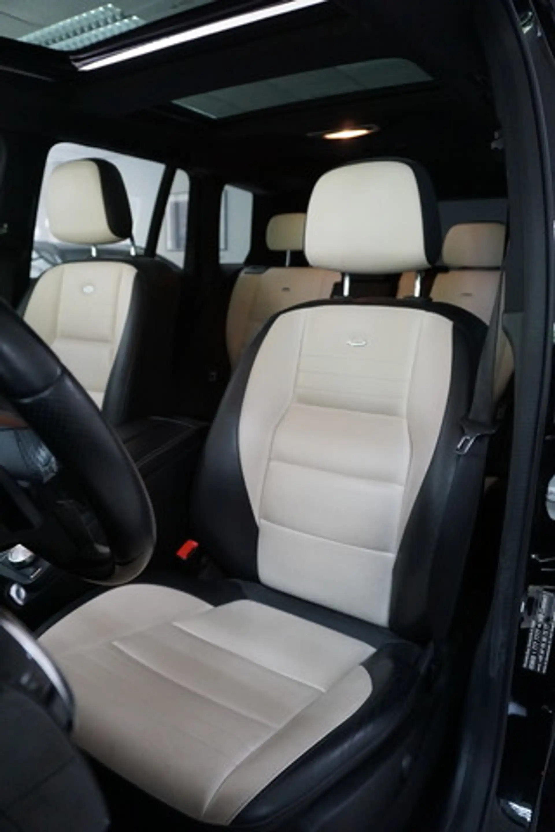 Mercedes-Benz GLK 350 4M AMG Line BI-XENON PANO MEMORY H&K NAVI — photo 10