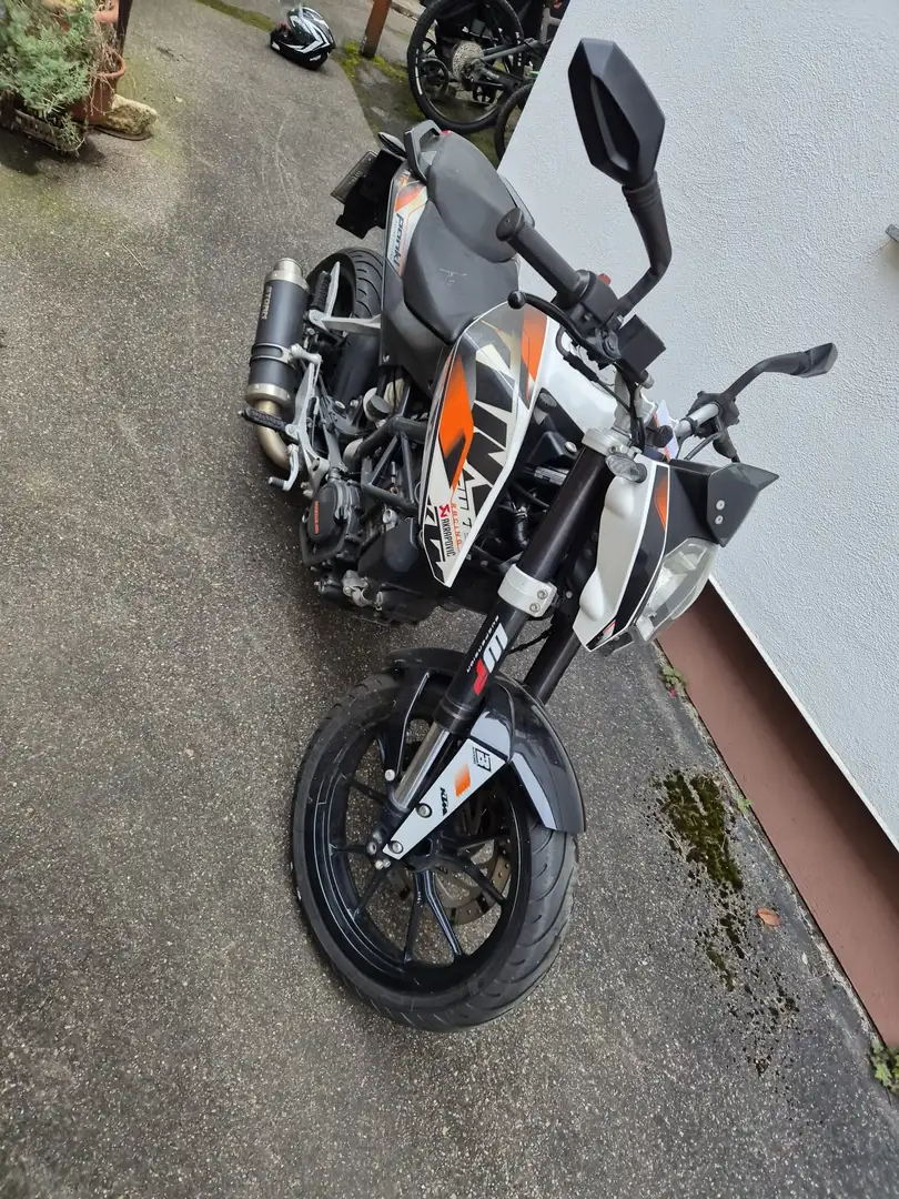 KTM 125 Duke - 2