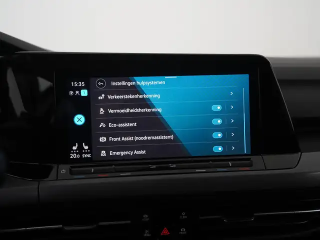 Volkswagen Golf view 21