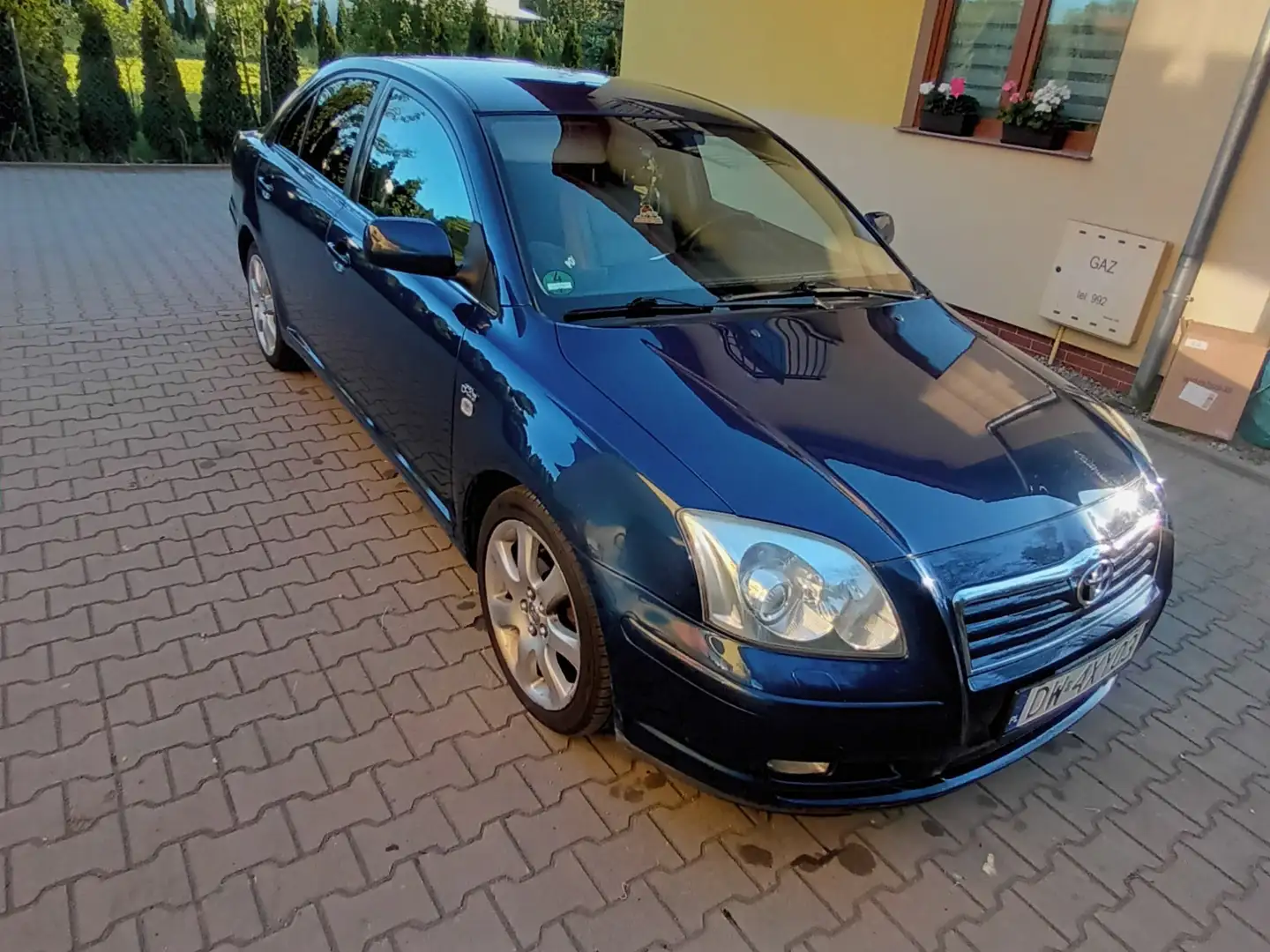 Toyota Avensis 2.0 D-4D - 1