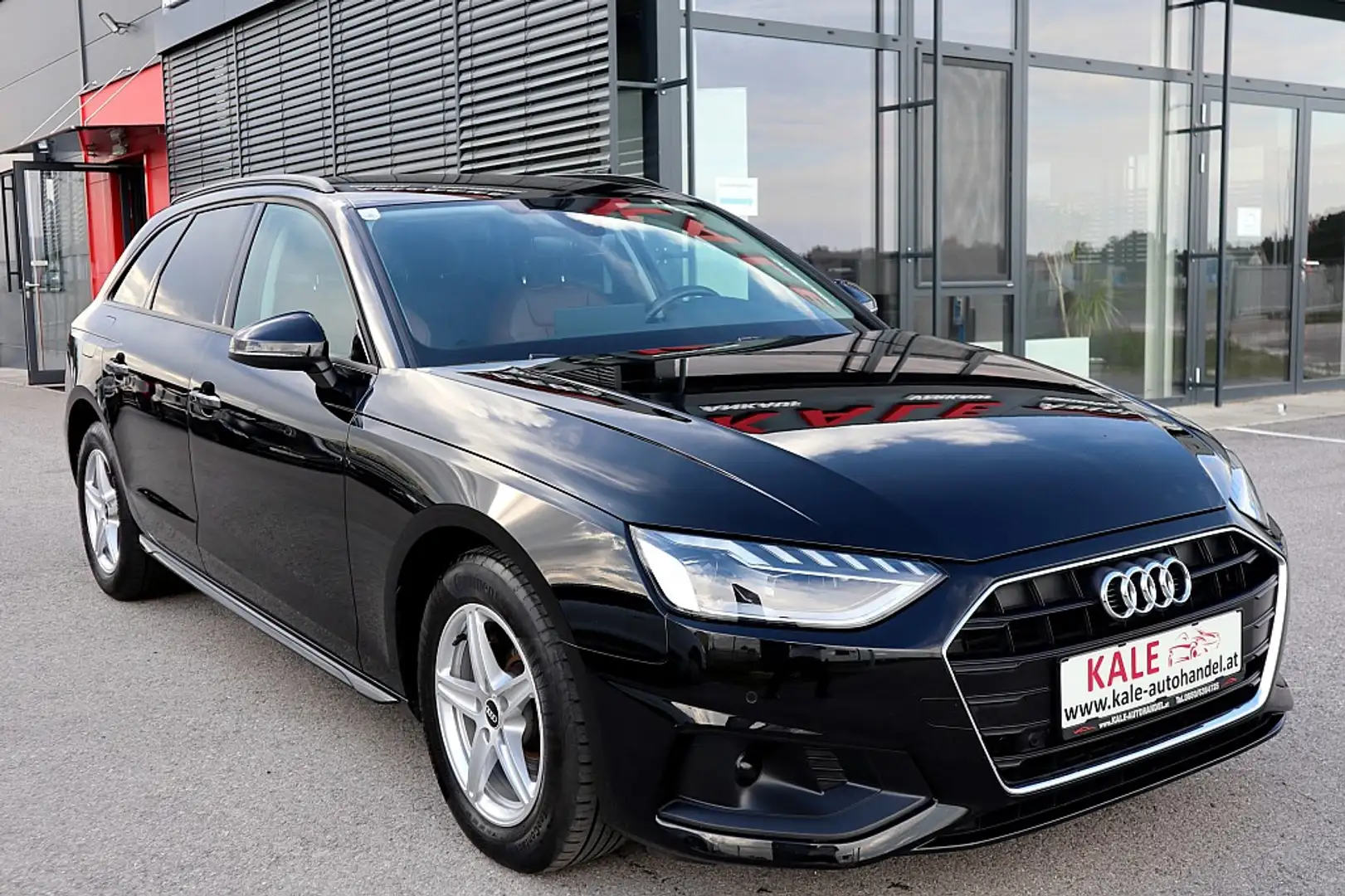 Audi A4 Avant 35 TDI S-tronic *1.Besitz*Leder-Sportsitze* Noir - 2