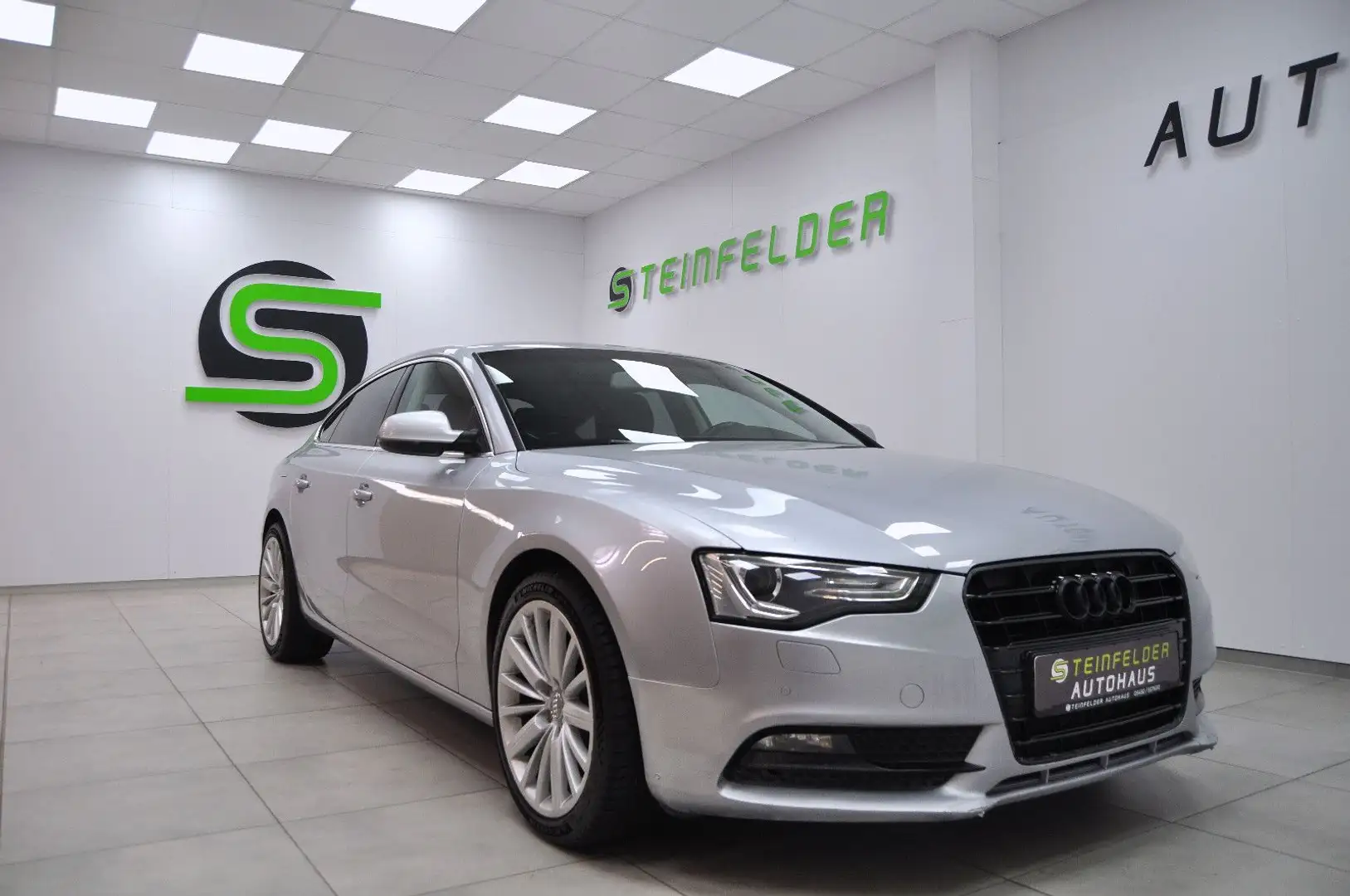 Audi A5 Sportback 2.0TDI/Temp/Shz/Xenon/Navi/Start-s/ Ezüst - 1
