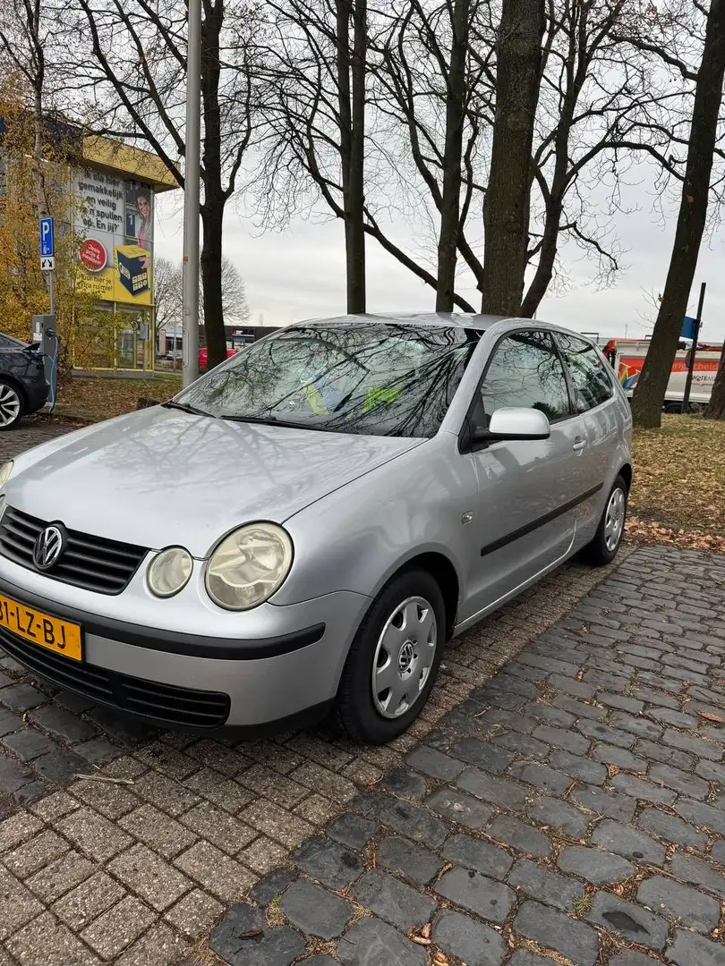 Volkswagen Polo 1.4 - 2