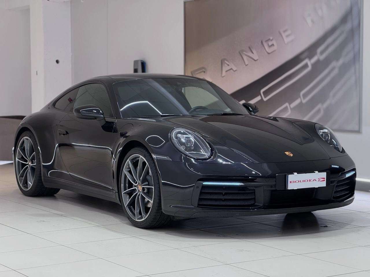 Porsche 992 CARRERA
