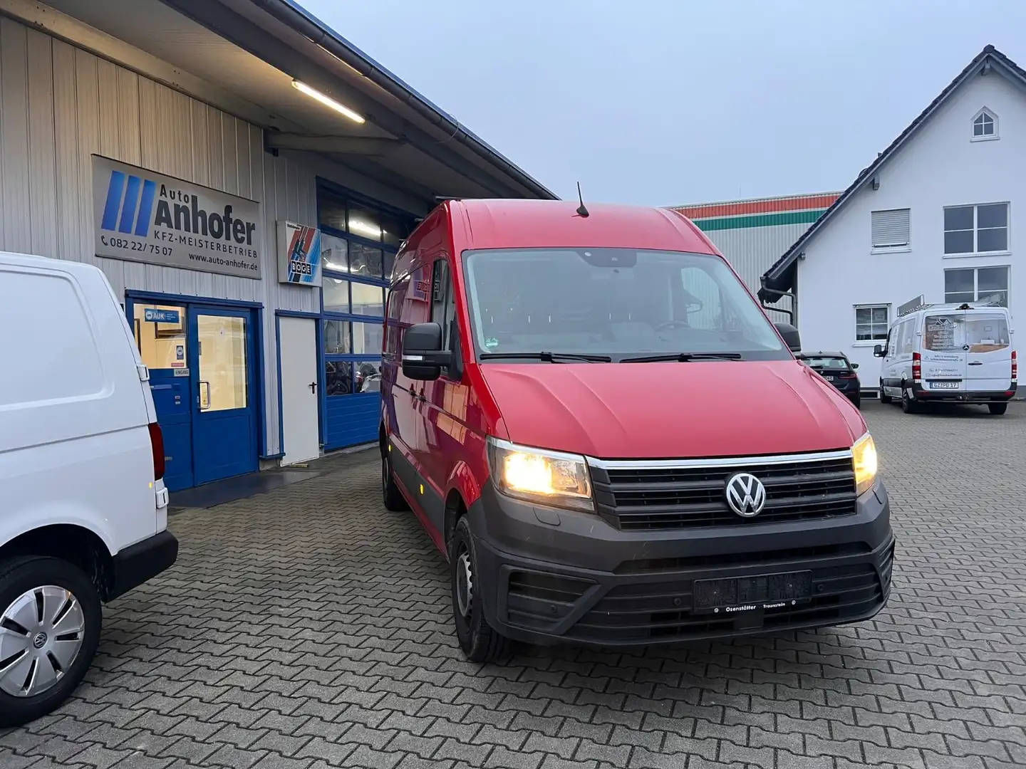 Volkswagen Crafter Kasten 35 mittellang HD CarPlay AHK KAM Rot - 2