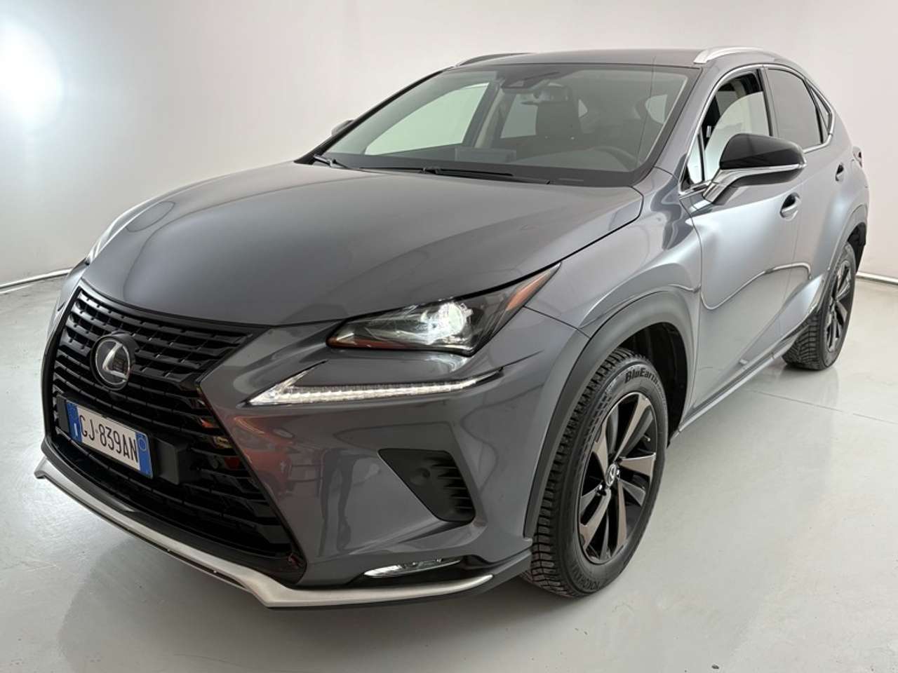 Lexus NX 300h 300 2.5 Hybrid Luxury