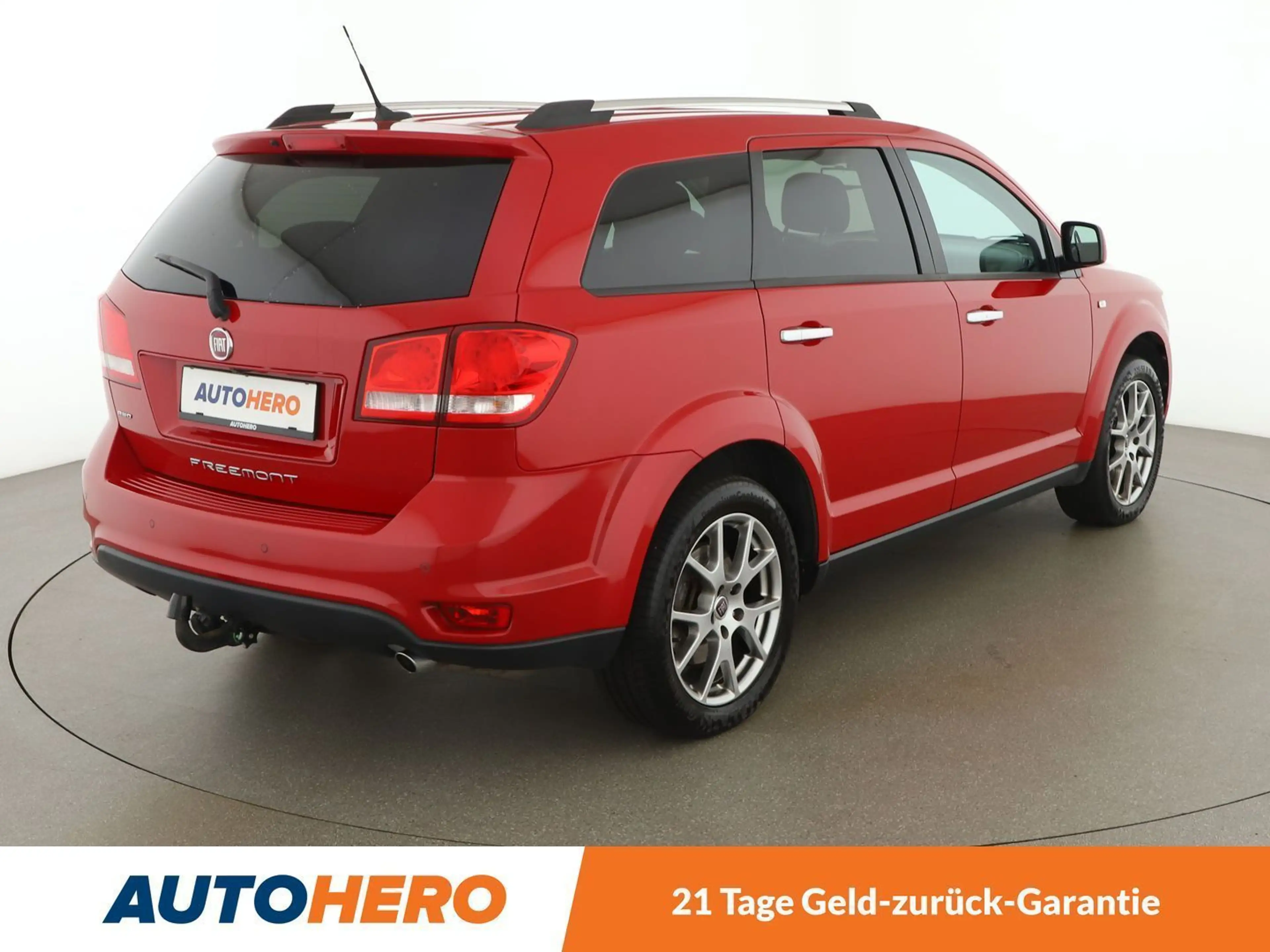 Fiat Freemont 2.0 Multijet Lounge 4WD Aut. *NAVI*CAM*AHK*7-SZ* — photo 6
