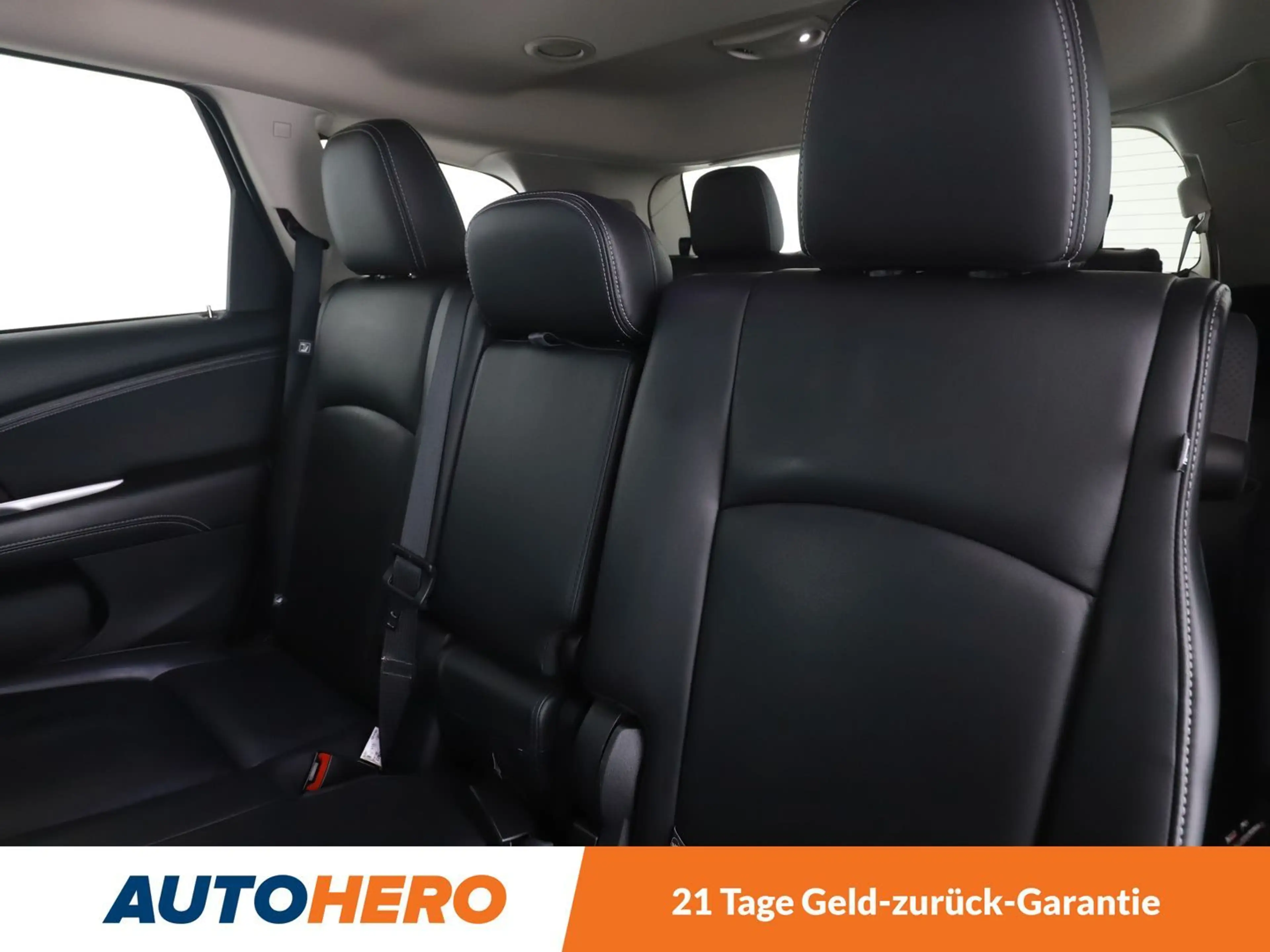 Fiat Freemont 2.0 Multijet Lounge 4WD Aut. *NAVI*CAM*AHK*7-SZ* — photo 14