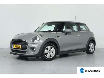 MINI One Mini 1.5 First | Dealer Onderhouden! | Airco | Par