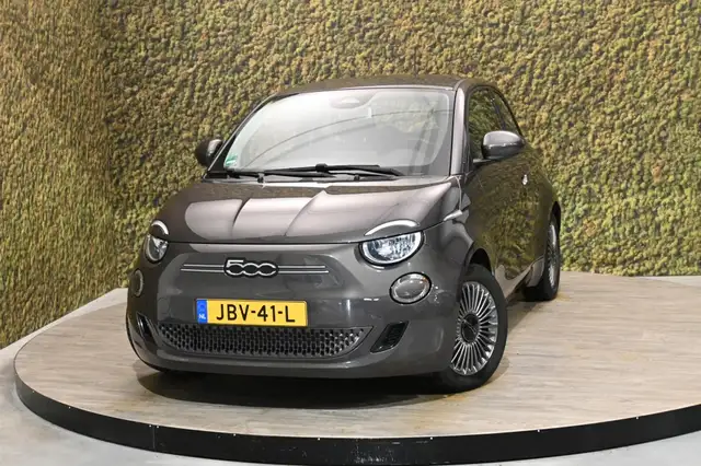 Fiat 500 Icon 42 kWh | Carplay | Navi | PDC | Stoelverw.