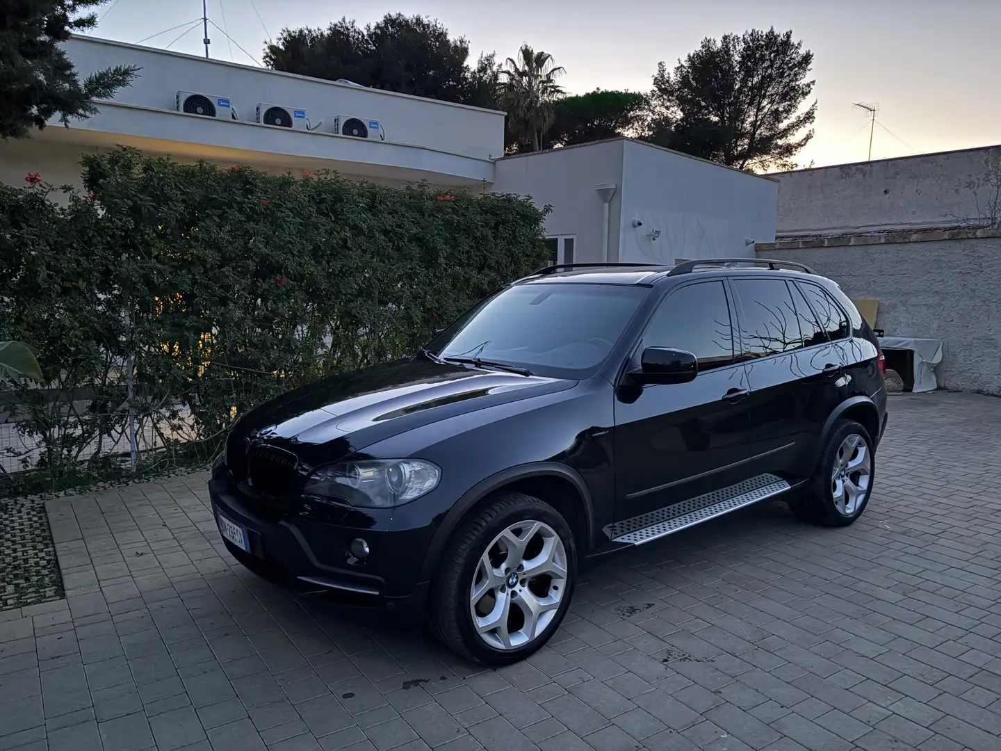 BMW X5 Futura E70 - 3.0d - SPORT - Cerchi Y ‘20 Nero - 2