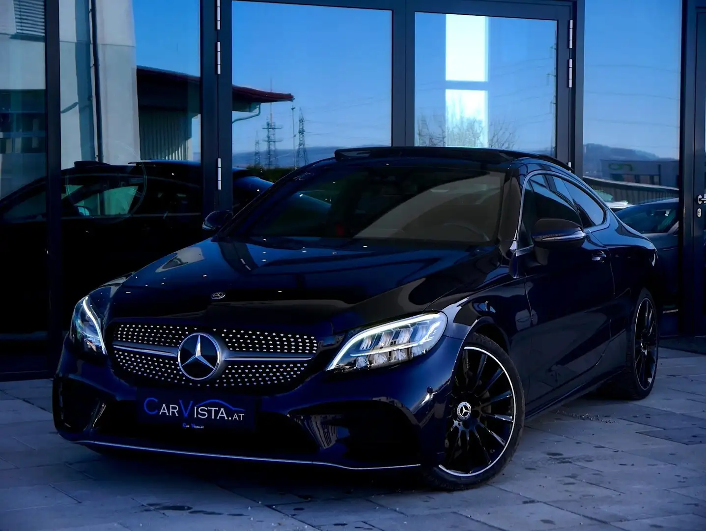 Mercedes-Benz C 220 Coupe Aut. AMG - LINE Blau - 1