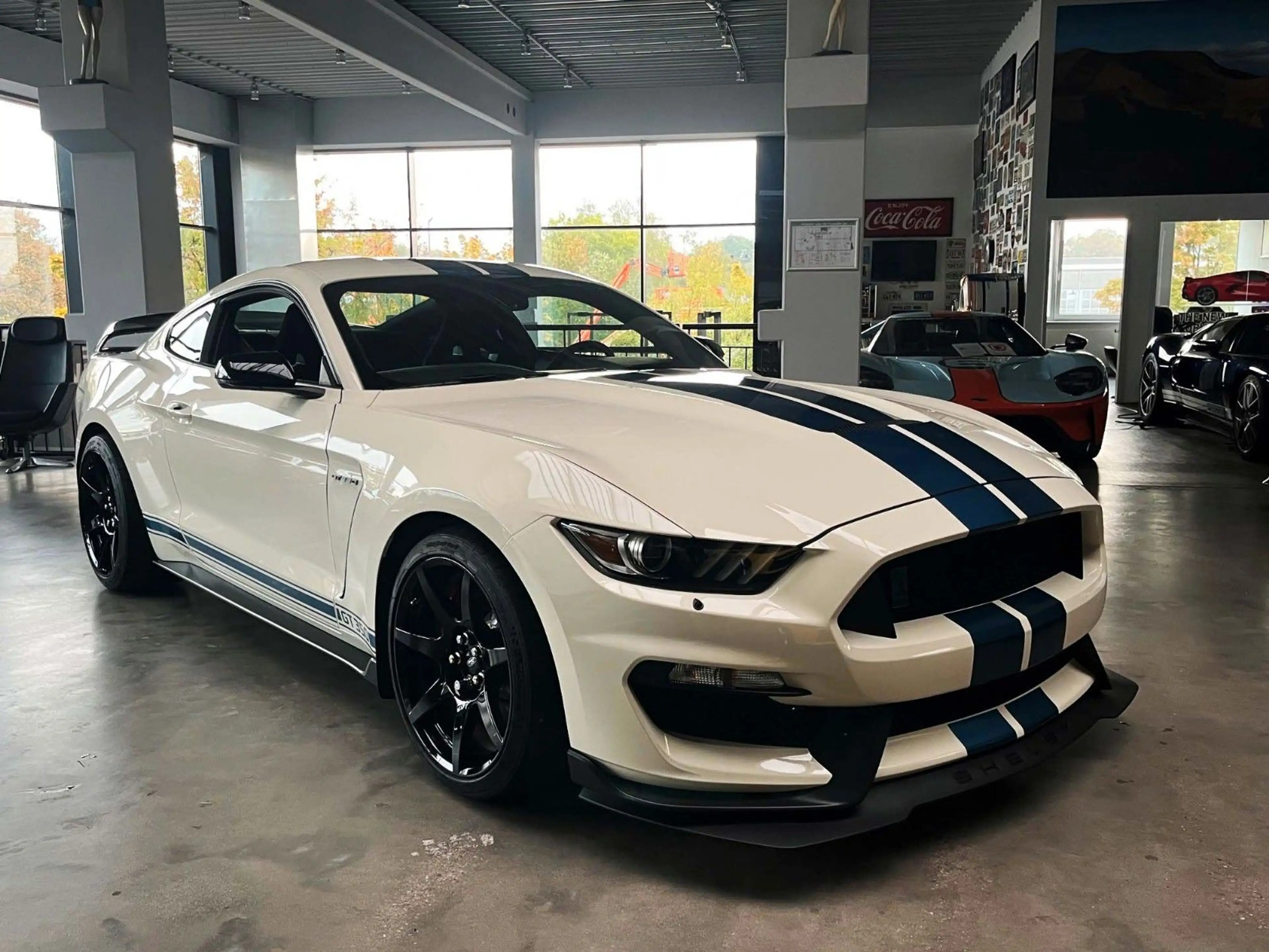 Ford Mustang Shelby GT350R Heritage Edition