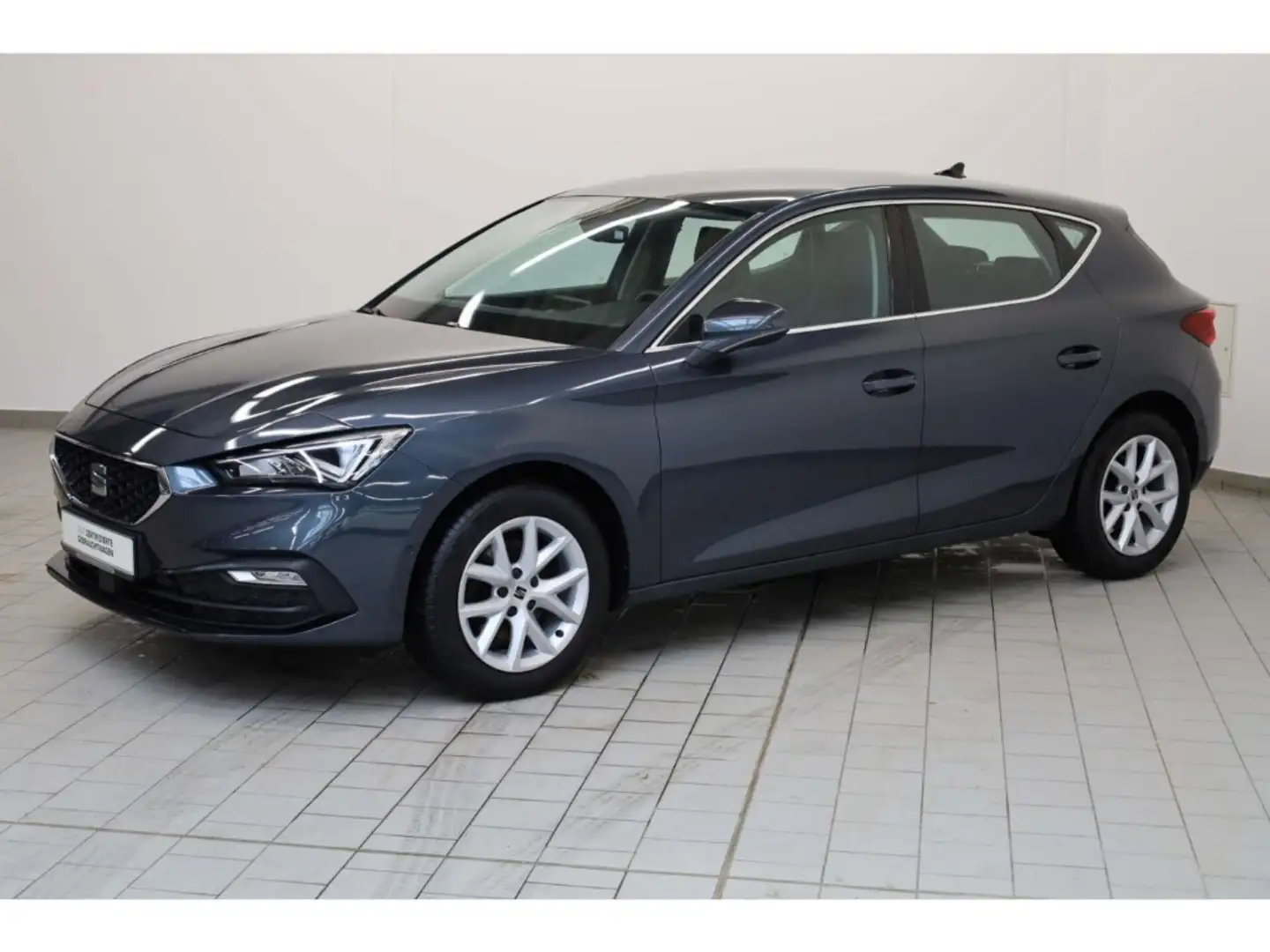 SEAT Leon 1.5 TSI Style Grau - 2