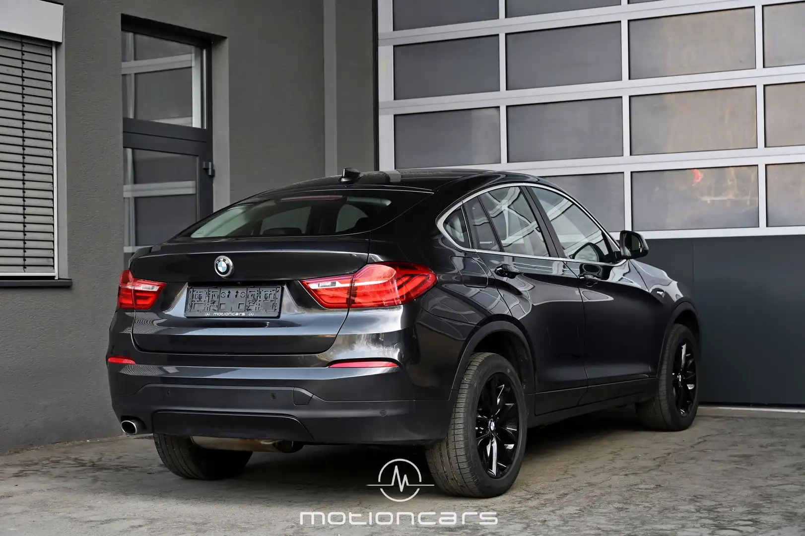BMW X4 xDrive 20d Silver - 2
